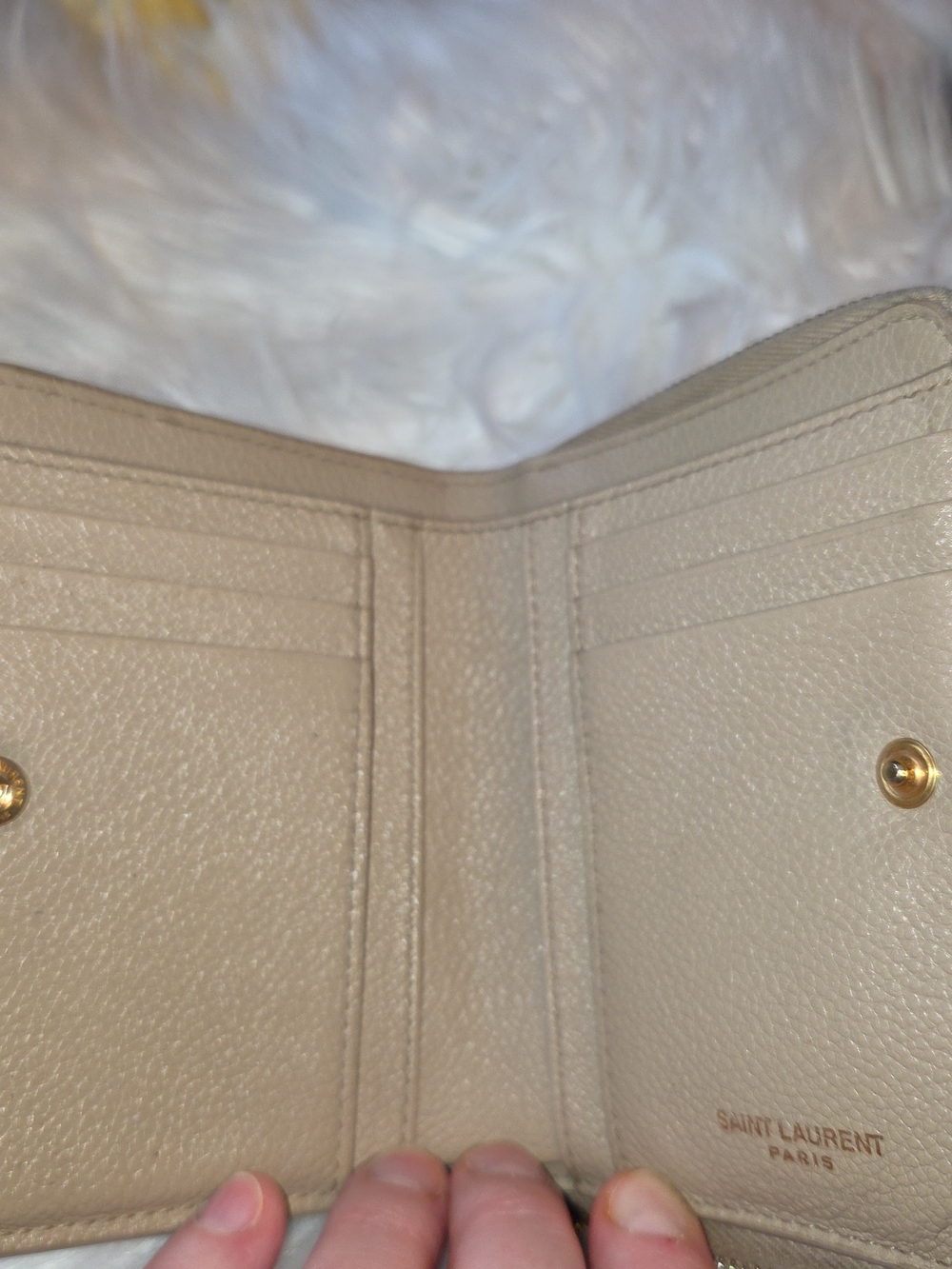 Saint Laurent Beige Leather Compact Wallet with Gold YSL Logo - Picture 5 of 10